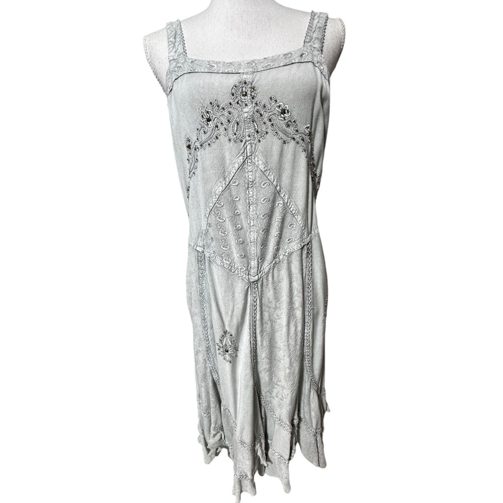 Gorgeous light gray dress from the 90s y2k